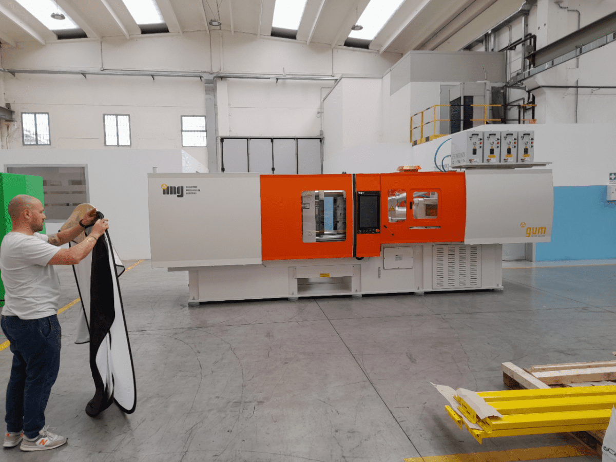 Linhas de injecção para borracha - Image 8