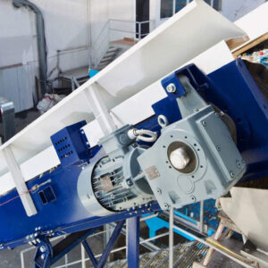 Ruy de Lacerda | Washing and drying lines for plastic materials