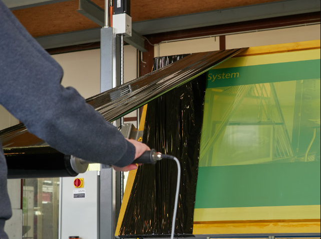 Inspeção e acondicionamento de ecrãs - Image 3